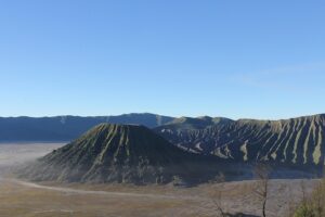 Gowisata-Gunung Bromo Dimana? Panduan Lokasi, Akses, dan Tips Wisata